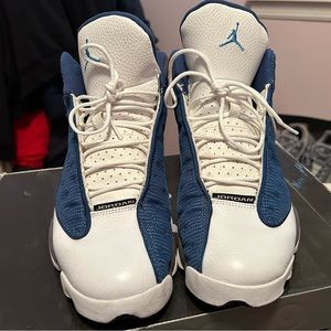 Used. Nike air Jordan retro 13. Flint blue. Size 10.